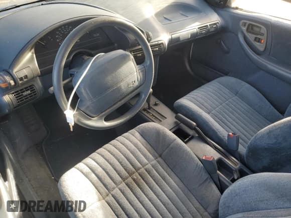 ✅ 1992 Chevrolet Corsica LT • VIN: 1G1LT53TXNY265498 • Лот: 82382045. Опубликован ранее на Copart с пробегом 316 183 миль. Бесплатный доступ к архиву аукционных продаж из США и подробный отчёт об истории автомобиля на DreamBid. Изображение 8.