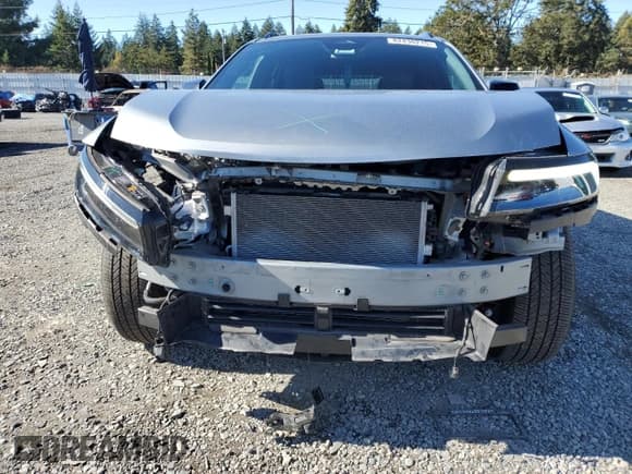 ✅ 2024 Honda Prologue Touring • VIN: 3GPKHXRJ3RS509929 • Lot: 82436215. Listed on Copart with 16,067 mi. Free auction sales archive from the USA and detailed vehicle history report at DreamBid. Image 5.