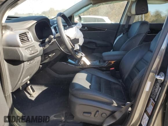 ✅ 2020 Kia Sorento EX • VIN: 5XYPHDA56LG707854 • Lot: 92954695. Wystawiony na Copart z przebiegiem 18 408 mil. Bezpłatny archiwum sprzedaży aukcyjnych z USA i szczegółowy raport historii pojazdu na DreamBid. Zdjęcie 7.