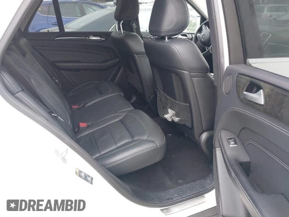 ✅ 2015 Mercedes-Benz M 400 • VIN: 4JGDA5GB2FA575010 • Лот: 42373347. Опубликован ранее на IAAI с пробегом 117 031 миль. Бесплатный доступ к архиву аукционных продаж из США и подробный отчёт об истории автомобиля на DreamBid. Изображение 8.