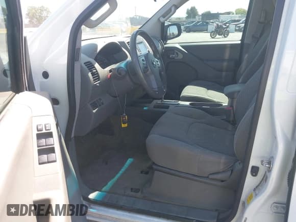 ✅ 2016 Nissan Frontier SV • VIN: 1N6AD0ER9GN793342 • Lot: 42384805. Listed on IAAI with 124,280 mi. Free auction sales archive from the USA and detailed vehicle history report at DreamBid. Image 5.