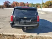 ✅ 2015 Chevrolet Suburban LT • VIN: 1GNSKJKC6FR183335 • Lot: 77527414. Wystawiony na Copart z przebiegiem 169 762 mil. Bezpłatny archiwum sprzedaży aukcyjnych z USA i szczegółowy raport historii pojazdu na DreamBid. Zdjęcie 6.