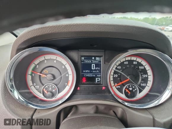 ✅ 2011 Dodge Durango Crew • VIN: 1D4RD4GG1BC630376 • Lot: 64094115. Wystawiony na Copart z przebiegiem 234 828 mil. Bezpłatny archiwum sprzedaży aukcyjnych z USA i szczegółowy raport historii pojazdu na DreamBid. Zdjęcie 9.