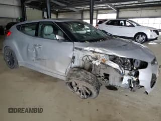 ✅ 2012 Hyundai Veloster w/Gray Int • VIN: KMHTC6AD8CU060299 • Lot: 79248434. Wystawiony na Copart z przebiegiem Nie podano. Bezpłatny archiwum sprzedaży aukcyjnych z USA i szczegółowy raport historii pojazdu na DreamBid. Zdjęcie 4.