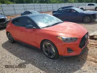 2019 Hyundai Veloster Turbo with VIN KMHTH6AB8KU004409, listed as a Copart auction lot 58116774 with 35,500 mi miles and Salvage title. Bid and sale history available at DreamBid. Image 4.