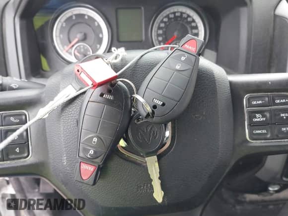 2022 Ram 1500 Tradesman с VIN 3C6JR6AT9NG210824, выставлен на аукционе IAAI как лот 42161290 с пробегом 61 371 миль миль и . История ставок и продаж доступна на DreamBid. Изображение 11.