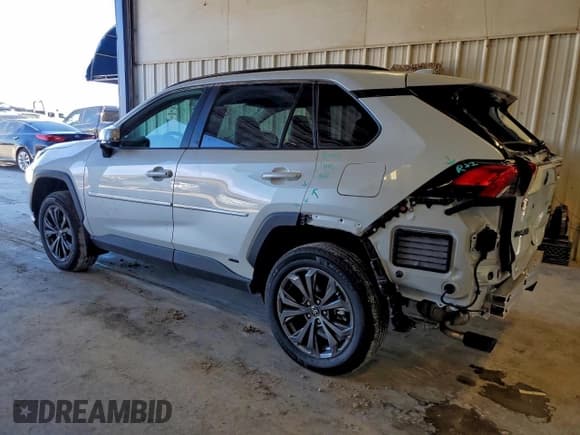 ✅ 2025 Toyota RAV4 Hybrid XLE Premium • VIN: 4T3B6RFV4SU183674 • Lot: 93718415. Wystawiony na Copart z przebiegiem 6 194 mil. Bezpłatny archiwum sprzedaży aukcyjnych z USA i szczegółowy raport historii pojazdu na DreamBid. Zdjęcie 2.