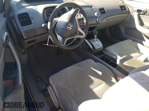 ✅ 2008 Honda Civic EX • VIN: 2HGFG12898H555312 • Лот: 91269385. Опубликован ранее на Copart с пробегом 150 449 миль. Бесплатный доступ к архиву аукционных продаж из США и подробный отчёт об истории автомобиля на DreamBid. Изображение 8.