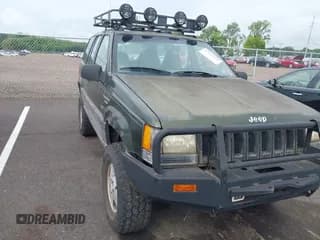 ✅ 1995 Jeep Grand Cherokee Laredo • VIN: 1J4GZ58SXSC508592 • Лот: 42686157. Опубликован ранее на IAAI с пробегом 158 462 миль. Бесплатный доступ к архиву аукционных продаж из США и подробный отчёт об истории автомобиля на DreamBid. Изображение 1.
