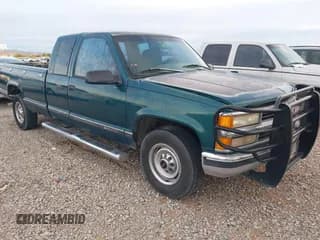 ✅ 1996 Chevrolet Silverado 2500 • VIN: 1GCGC29J3TE192938 • Лот: 43690912. Опубликован ранее на IAAI с пробегом 240 980 миль. Бесплатный доступ к архиву аукционных продаж из США и подробный отчёт об истории автомобиля на DreamBid. Изображение 1.