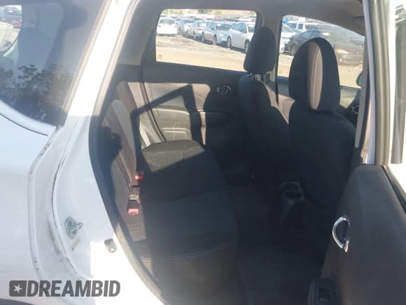 ✅ 2014 Nissan Note SV • VIN: 3N1CE2CP3EL387983 • Lot: 43272461. Listed on IAAI with 171,733 mi. Free auction sales archive from the USA and detailed vehicle history report at DreamBid. Image 8.