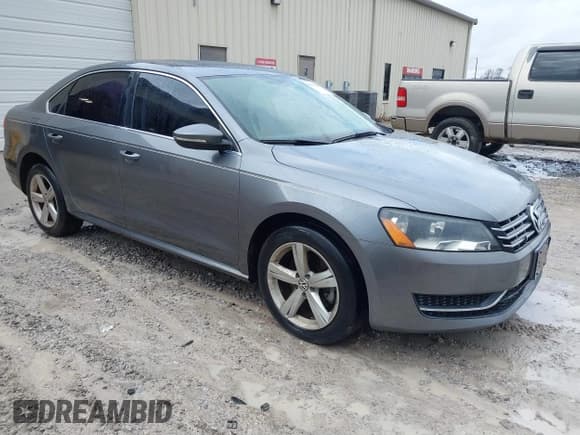 ✅ 2012 Volkswagen Passat SE • VIN: 1VWBN7A32CC090053 • Lot: 41478451. Listed on IAAI with 123,679 mi. Free auction sales archive from the USA and detailed vehicle history report at DreamBid. Image 1.