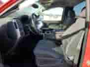 2017 Chevrolet Silverado 1500 LT z VIN 1GCNKREC3HZ199477, wystawiony jako Copart lot #89921035 z przebiegiem 108 089 mil mil oraz Szkoda całkowita • Salvage title. Historia ofert i sprzedaży dostępna na DreamBid. Obrazek 7.