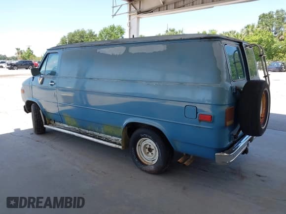 ✅ 1989 Chevrolet Chevy Van • VIN: 1GCEG25K3K7104404 • Лот: 42266335. Опубликован ранее на IAAI с пробегом 96 272 миль. Бесплатный доступ к архиву аукционных продаж из США и подробный отчёт об истории автомобиля на DreamBid. Изображение 3.
