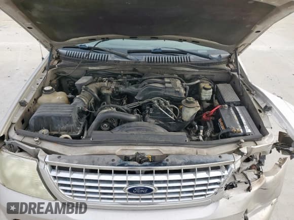 ✅ 2005 Ford Explorer XLT • VIN: 1FMZU63K75ZA05884 • Лот: 62812105. Опубликован ранее на Copart с пробегом 156 583 миль. Бесплатный доступ к архиву аукционных продаж из США и подробный отчёт об истории автомобиля на DreamBid. Изображение 12.