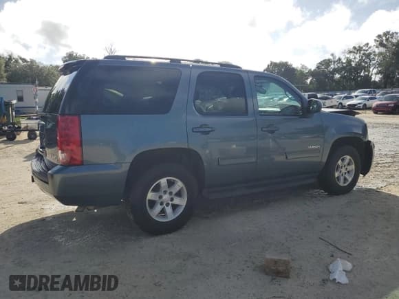 ✅ 2010 GMC Yukon • VIN: 1GKMCAE30AR212142 • Lot: 85574725. Listed on Copart with 181,615 mi. Free auction sales archive from the USA and detailed vehicle history report at DreamBid. Image 3.