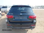 ✅ 2022 Mercedes-Benz GLC 300 • VIN: W1N0G8EB2NG062950 • Lot: 42962800. Wystawiony na IAAI z przebiegiem 74 472 mil. Bezpłatny archiwum sprzedaży aukcyjnych z USA i szczegółowy raport historii pojazdu na DreamBid. Zdjęcie 16.