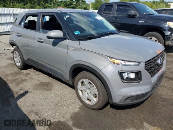 ✅ 2020 Hyundai Venue SE • VIN: KMHRB8A39LU034777 • Lot: 67771375. Listed on Copart with 60,186 mi. Free auction sales archive from the USA and detailed vehicle history report at DreamBid. Image 4.