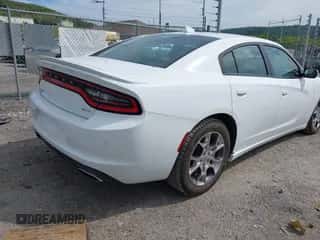2015 Dodge Charger SXT с VIN 2C3CDXJG5FH837387, выставлен на аукционе IAAI как лот 42886385 с пробегом 112 045 миль миль и . История ставок и продаж доступна на DreamBid. Изображение 4.