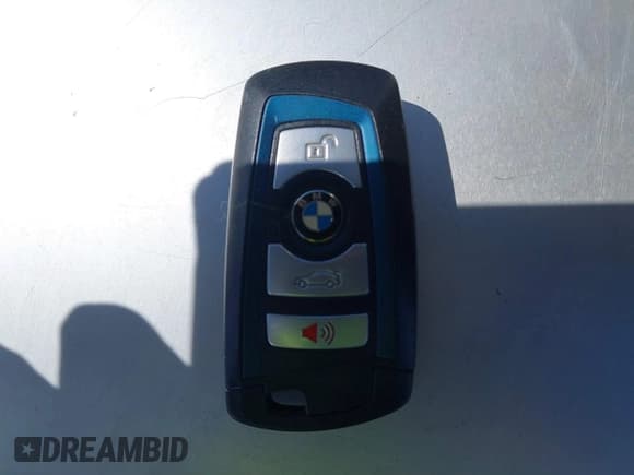 ✅ 2014 BMW 4 Series 435i • VIN: WBA3T3C50EP737451 • Лот: 41709454. Опубликован ранее на IAAI с пробегом 146 804 миль. Бесплатный доступ к архиву аукционных продаж из США и подробный отчёт об истории автомобиля на DreamBid. Изображение 11.