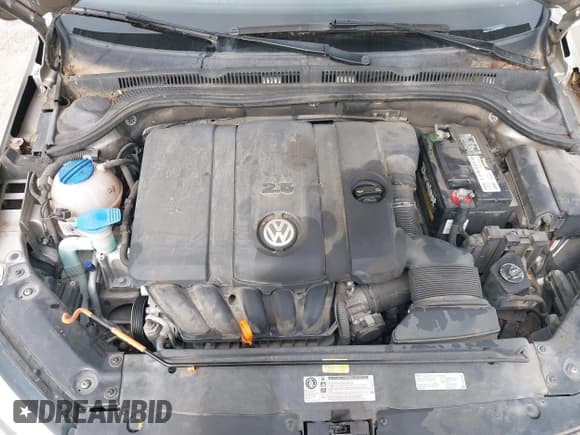 ✅ 2013 Volkswagen Jetta SE • VIN: 3VWDX7AJ2DM296040 • Lot: 42322512. Listed on IAAI with 136,599 mi. Free auction sales archive from the USA and detailed vehicle history report at DreamBid. Image 10.