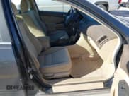 ✅ 2007 Honda Accord LX • VIN: 3HGCM56467G710441 • Lot: 41400683. Listed on IAAI with 240,391 mi. Free auction sales archive from the USA and detailed vehicle history report at DreamBid. Image 5.