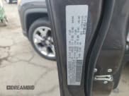 ✅ 2020 Jeep Compass High Altitude • VIN: 3C4NJDCB0LT228627 • Lot: 63768145. Wystawiony na Copart z przebiegiem 26 424 mil. Bezpłatny archiwum sprzedaży aukcyjnych z USA i szczegółowy raport historii pojazdu na DreamBid. Zdjęcie 13.