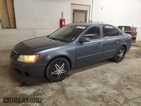 ✅ 2009 Hyundai Sonata GLS • VIN: 5NPET46C19H453985 • Лот: 42331645. Опубликован ранее на Copart с пробегом 154 414 миль. Бесплатный доступ к архиву аукционных продаж из США и подробный отчёт об истории автомобиля на DreamBid. Изображение 1.