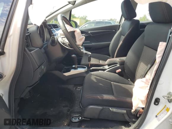 ✅ 2020 Honda Fit Sport • VIN: 3HGGK5H63LM709264 • Lot: 63314953. Listed on Copart with 34,600 mi. Free auction sales archive from the USA and detailed vehicle history report at DreamBid. Image 7.