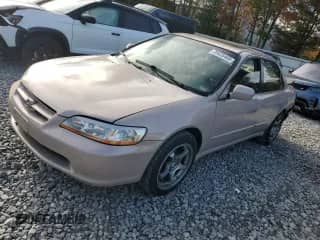 1999 Honda Accord EX with VIN JHMCG6679XC007553, listed as a Copart auction lot 89635465 with 234,471 mi miles and Non repairable. Bid and sale history available at DreamBid. Image 1.