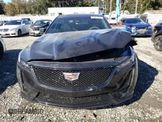 ✅ 2024 Cadillac CT5-V • VIN: 1G6DV5RW8R0116120 • Lot: 72921064. Wystawiony na Copart z przebiegiem 10 747 mil. Bezpłatny archiwum sprzedaży aukcyjnych z USA i szczegółowy raport historii pojazdu na DreamBid. Zdjęcie 5.