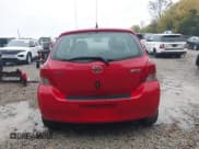 ✅ 2009 Toyota Yaris • VIN: JTDJT903095263647 • Лот: 43572547. Опубликован ранее на IAAI с пробегом 170 520 миль. Бесплатный доступ к архиву аукционных продаж из США и подробный отчёт об истории автомобиля на DreamBid. Изображение 17.