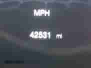 2021 Jeep Compass 80th Anniversary z VIN 3C4NJCEB6MT577171, wystawiony jako IAAI lot #42189493 z przebiegiem 42 531 mil mil oraz . Historia ofert i sprzedaży dostępna na DreamBid. Obrazek 16.