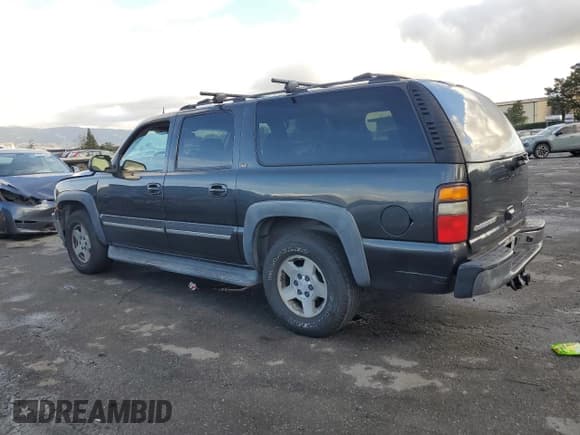 ✅ 2005 Chevrolet Suburban LT • VIN: 3GNFK16Z85G196392 • Лот: 86406054. Опубликован ранее на Copart с пробегом 223 361 миль. Бесплатный доступ к архиву аукционных продаж из США и подробный отчёт об истории автомобиля на DreamBid. Изображение 2.