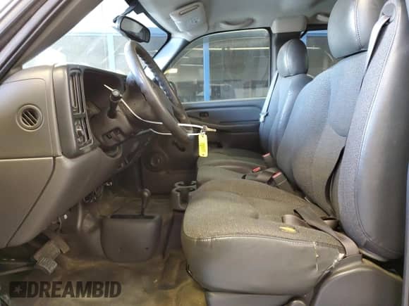 ✅ 2006 Chevrolet Silverado 1500 LS • VIN: 2GCEK19B861135914 • Lot: 75017414. Wystawiony na Copart z przebiegiem 183 185 mil mil. Skorzystaj z bezpłatnego archiwum sprzedaży aukcyjnych z USA i zobacz szczegółowy raport historii pojazdu na DreamBid. Zdjęcie 7.