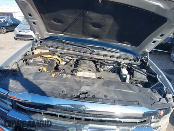 ✅ 2018 Chevrolet Silverado 1500 LT • VIN: 3GCUCRER1JG394416 • Lot: 43619558. Wystawiony na IAAI z przebiegiem 128 540 mil. Bezpłatny archiwum sprzedaży aukcyjnych z USA i szczegółowy raport historii pojazdu na DreamBid. Zdjęcie 10.