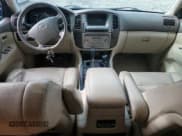 ✅ 2003 Toyota Land Cruiser • VIN: JTEHT05J232044467 • Лот: 81498385. Опубликован ранее на Copart с пробегом 214 236 миль. Бесплатный доступ к архиву аукционных продаж из США и подробный отчёт об истории автомобиля на DreamBid. Изображение 8.