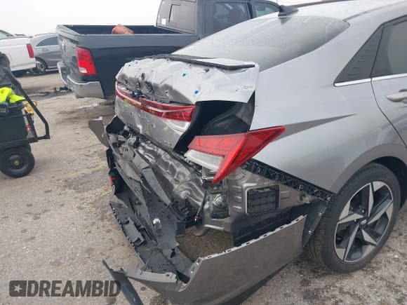 ✅ 2023 Hyundai Elantra Limited • VIN: KMHLP4AG0PU486724 • Лот: 41205012. Опубликован ранее на IAAI с пробегом 23 065 миль. Бесплатный доступ к архиву аукционных продаж из США и подробный отчёт об истории автомобиля на DreamBid. Изображение 6.