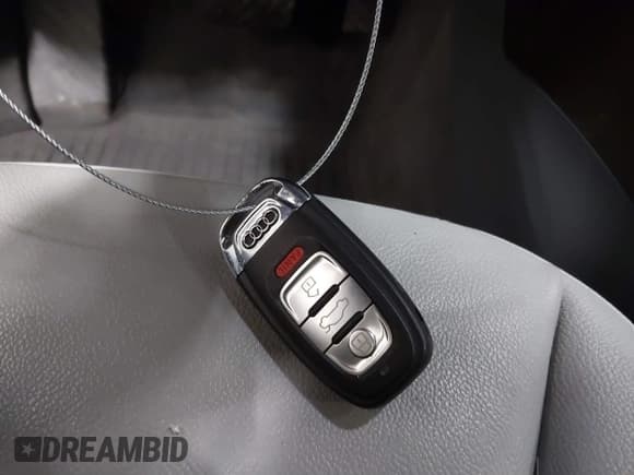 ✅ 2015 Audi Q5 Prestige • VIN: WA1WGAFP1FA031657 • Лот: 41506986. Опубликован ранее на IAAI с пробегом 83 707 миль. Бесплатный доступ к архиву аукционных продаж из США и подробный отчёт об истории автомобиля на DreamBid. Изображение 11.