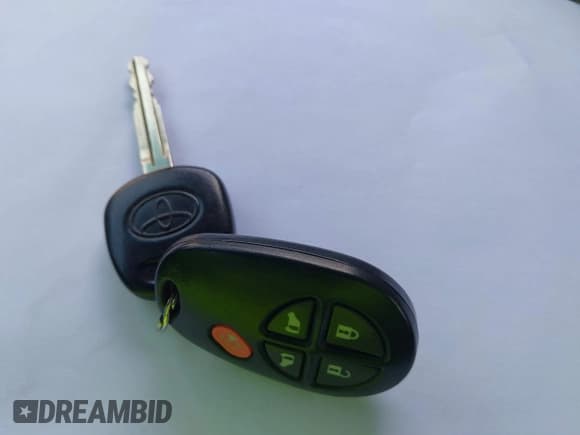 ✅ 2016 Toyota Sienna LE AAS • VIN: 5TDKK3DC3GS759709 • Lot: 42374590. Wystawiony na IAAI z przebiegiem 78 300 mil. Bezpłatny archiwum sprzedaży aukcyjnych z USA i szczegółowy raport historii pojazdu na DreamBid. Zdjęcie 11.