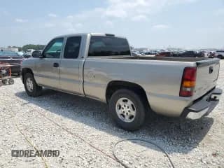 ✅ 2002 Chevrolet Silverado 1500 LS • VIN: 2GCEC19V021235295 • Лот: 66526544. Опубликован ранее на Copart с пробегом 204 199 миль. Бесплатный доступ к архиву аукционных продаж из США и подробный отчёт об истории автомобиля на DreamBid. Изображение 2.