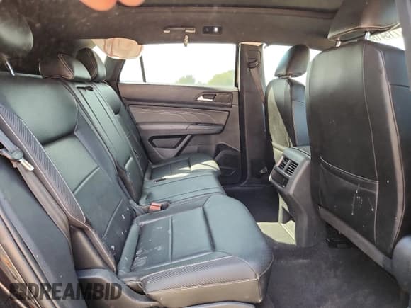 ✅ 2021 Volkswagen Atlas SE • VIN: 1V2JE2CAXMC218262 • Lot: 71541685. Listed on Copart with 109,688 mi. Free auction sales archive from the USA and detailed vehicle history report at DreamBid. Image 11.