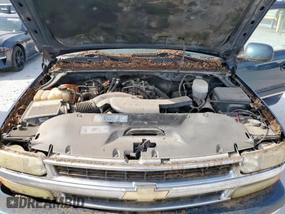 ✅ 2006 Chevrolet Suburban LT • VIN: 3GNEC16Z76G109933 • Лот: 57274795. Опубликован ранее на Copart с пробегом 220 190 миль. Бесплатный доступ к архиву аукционных продаж из США и подробный отчёт об истории автомобиля на DreamBid. Изображение 12.