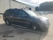 ✅ 2017 Chevrolet Traverse LS • VIN: 1GNKRFED3HJ327115 • Lot: 84521285. Wystawiony na Copart z przebiegiem 102 637 mil. Bezpłatny archiwum sprzedaży aukcyjnych z USA i szczegółowy raport historii pojazdu na DreamBid. Zdjęcie 4.