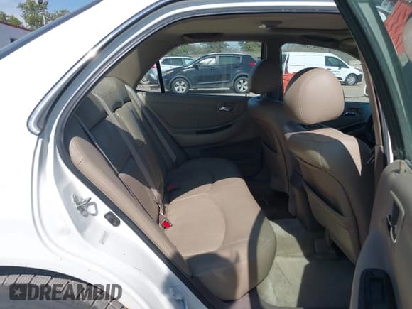 ✅ 2002 Honda Accord EX • VIN: 1HGCG16522A072379 • Lot: 43315499. Listed on IAAI with 217,285 mi. Free auction sales archive from the USA and detailed vehicle history report at DreamBid. Image 8.