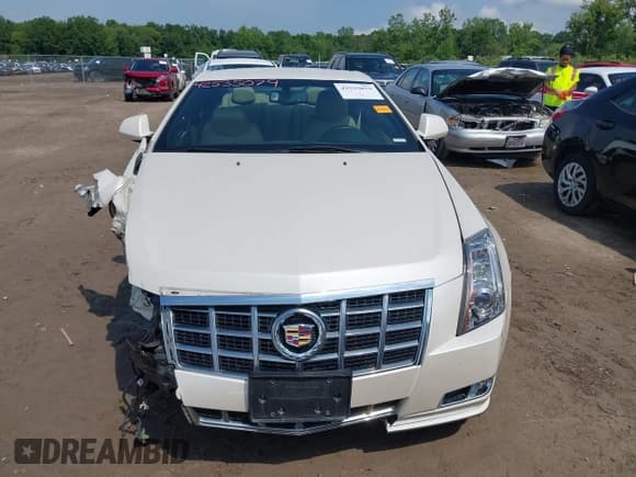 ✅ 2014 Cadillac CTS Performance • VIN: 1G6DG1E36E0124371 • Lot: 42535079. Listed on IAAI with 51,351 mi. Free auction sales archive from the USA and detailed vehicle history report at DreamBid. Image 13.