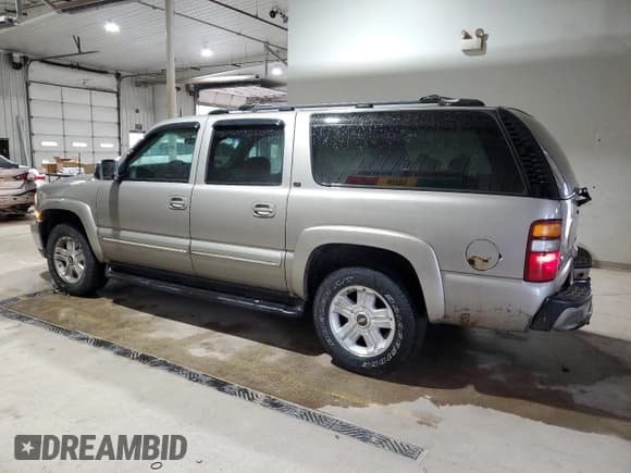 ✅ 2002 Chevrolet Suburban LT • VIN: 1GNFK16Z82J282828 • Лот: 58158975. Опубликован ранее на Copart с пробегом 203 975 миль. Бесплатный доступ к архиву аукционных продаж из США и подробный отчёт об истории автомобиля на DreamBid. Изображение 2.