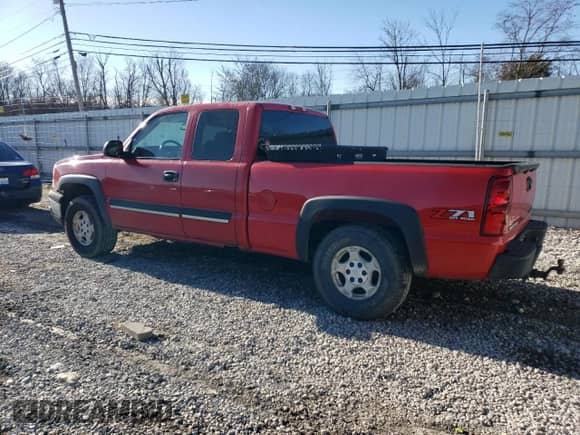 2003 Chevrolet Silverado 1500 LS с VIN 2GCEK19T431187982, выставлен на аукционе Copart как лот 81537033 с пробегом 302 385 миль миль и На запчасти • Non repairable. История ставок и продаж доступна на DreamBid. Изображение 2.