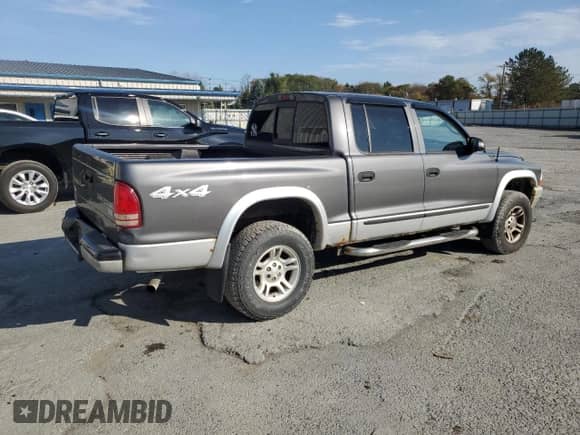 ✅ 2004 Dodge Dakota SLT • VIN: 1D7HG48N64S635049 • Лот: 78776344. Размещён на Copart с пробегом 110 386 миль миль. Получите бесплатный доступ к архиву аукционных продаж из США и посмотрите подробный отчёт об истории автомобиля на DreamBid. Изображение 3.