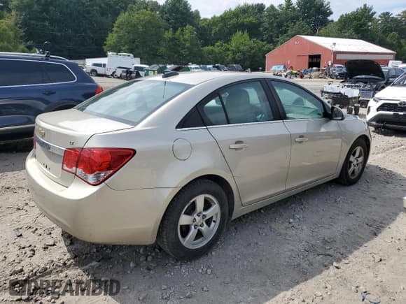 ✅ 2015 Chevrolet Cruze LT • VIN: 1G1PC5SB7F7116726 • Lot: 65864823. Listed on Copart with 222,744 mi. Free auction sales archive from the USA and detailed vehicle history report at DreamBid. Image 3.